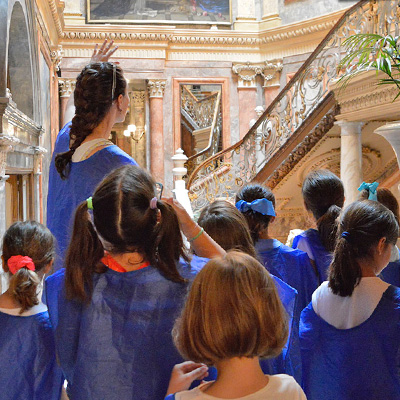 Campamento de verano con arte