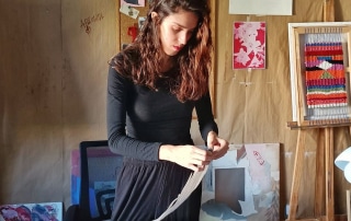 En plena acción, nuestra querida profe Lidia @lidia.guasch 🧵✏️