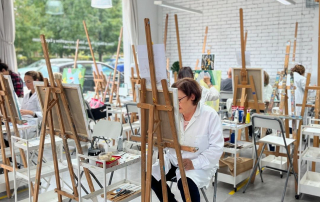 Leticia Zarza Estudio de Arte es mucho más que un simple lugar para pintar