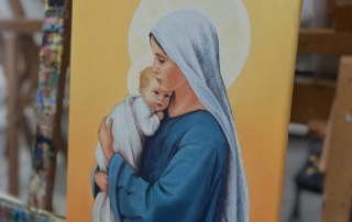 Álvaro Romero (16 años) se ha especializado en la pintura de arte sacro